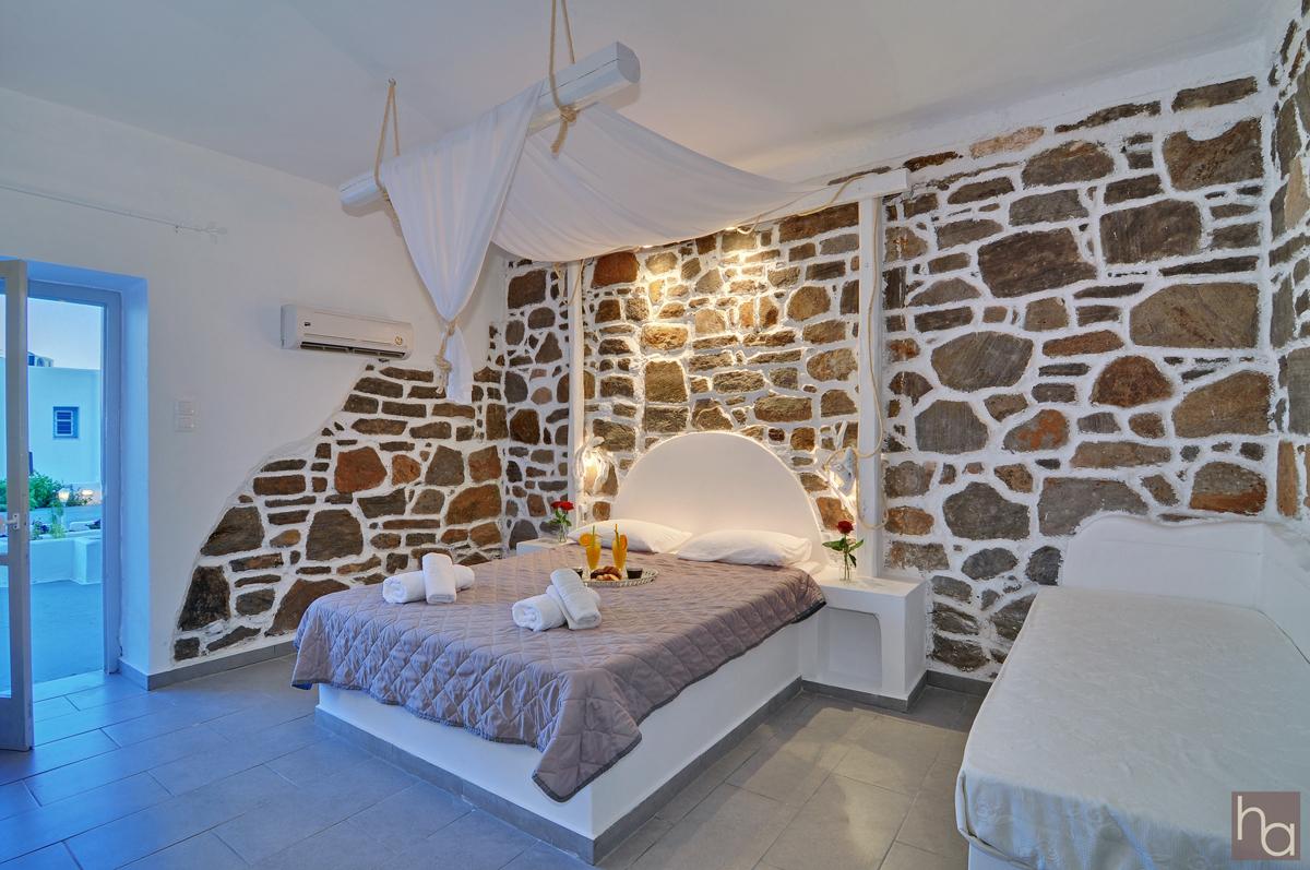 Hotel Adamas Exterior foto